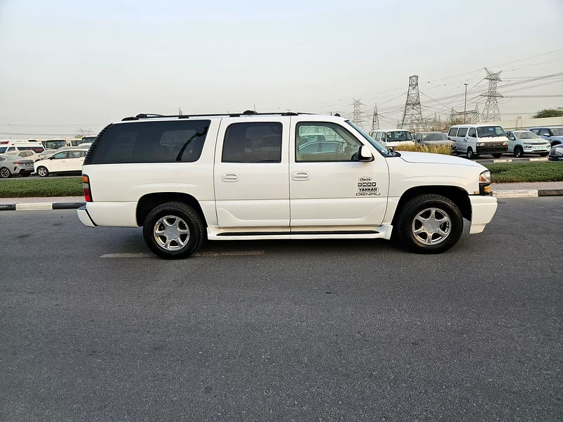 GMC YUKON XL DENALI 7 SEATER 2004 JAPAN IMPORTED63221826321665113