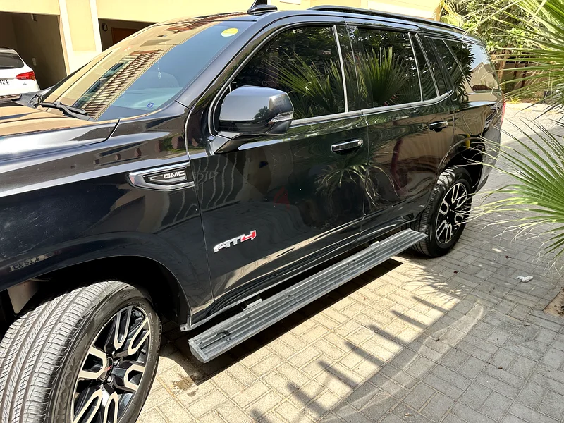 Very clean GMC Yukon for sale due to travel63221826360449114