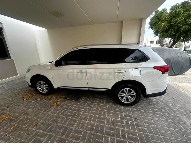 Outlander 2016 agency mainten for urgent sale63223819590914112