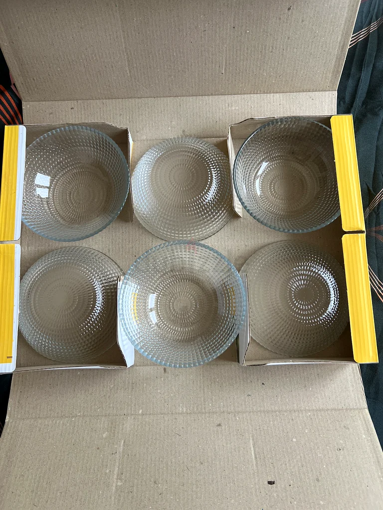 6 Glass Bowls63211430561537111