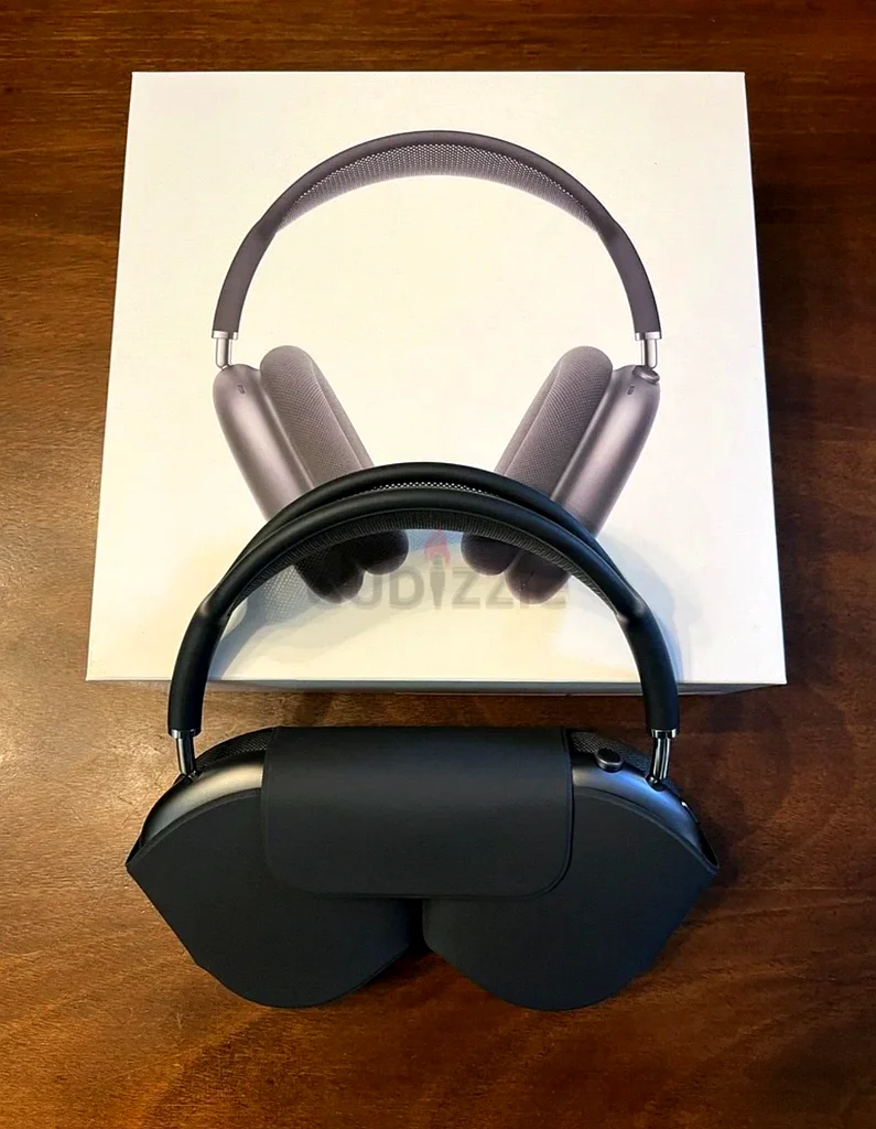 Apple AirPods Max - جهاز لم يتم استخدامه مطلقًا ومثالي63196147007233111