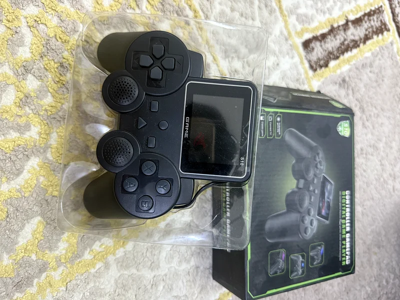 Retro Handheld Gaming Console with Unique Display!63204868005506114