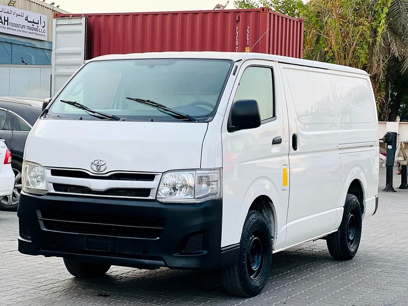 TOYOTA HIACE DELIVERY VAN 201163412309600259112