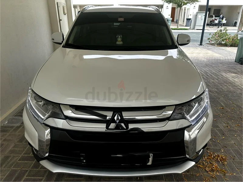 Outlander 2016 agency mainten for urgent sale63223819590914114