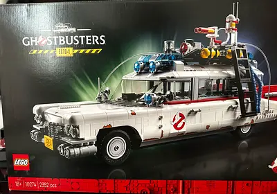 LEGO Ghostbusters Ecto-1 Set