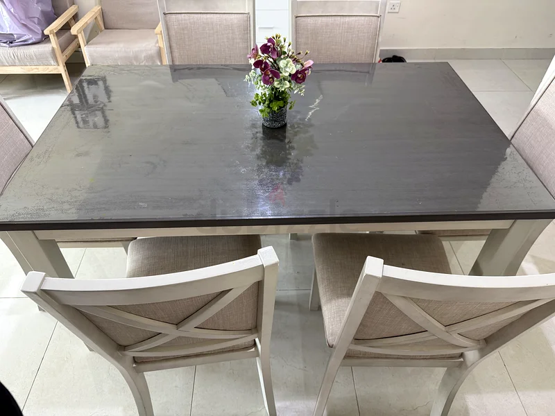 Dining Table with 6 Chairs63211917634945112