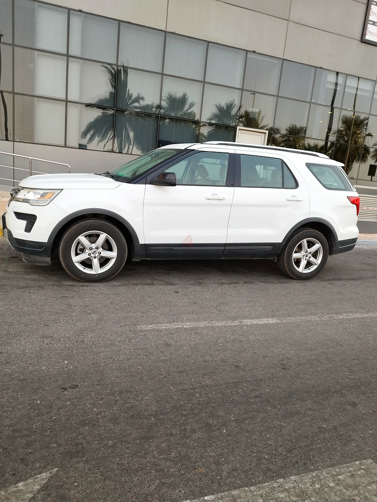 فورد إكسبلورر 2018 مواصفات خليجية بحالة جيدة جدًا63399887184513112
