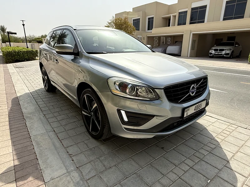 Volvo XC60 R design Full options, Full service history63221303114882112