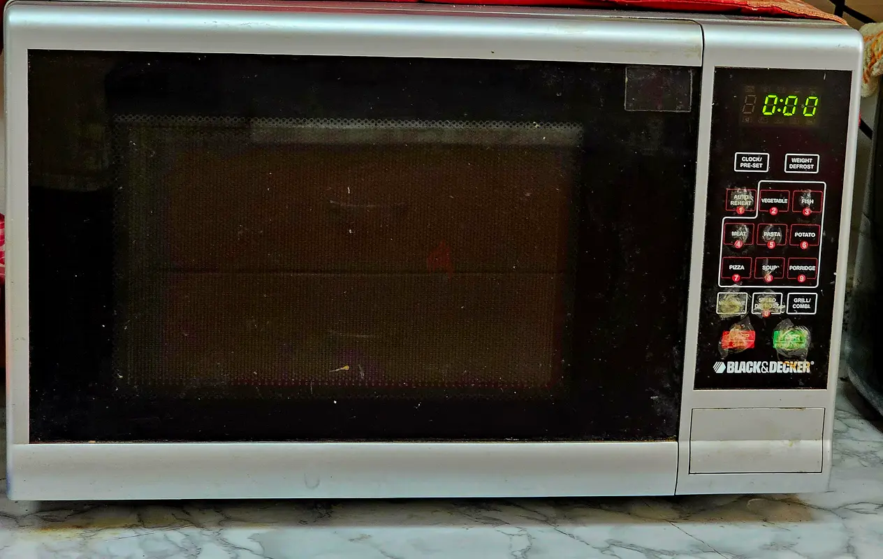Black  Decker microwave