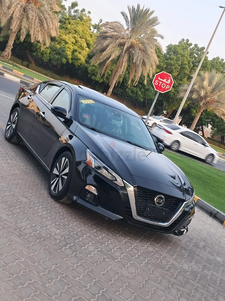 2020 Nissan Altima SL Black63227258284674113