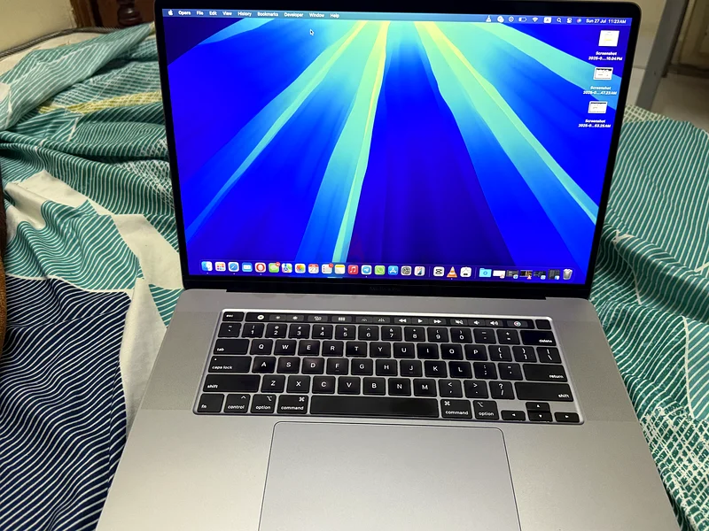 Apple MacBook Pro - Powerful Performance  Sleek Design63197646067329114
