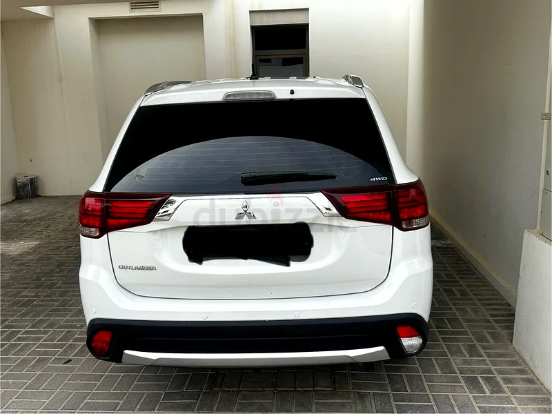 Outlander 2016 agency mainten for urgent sale63223819590914111