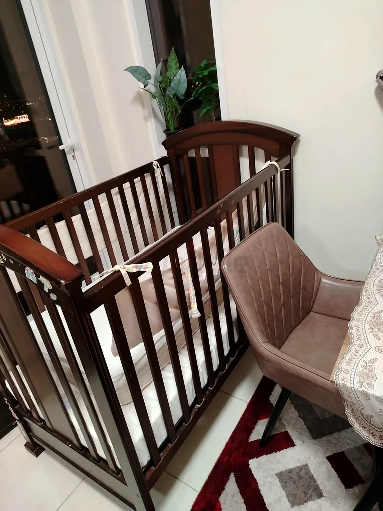 Baby bed crib63206395764354112