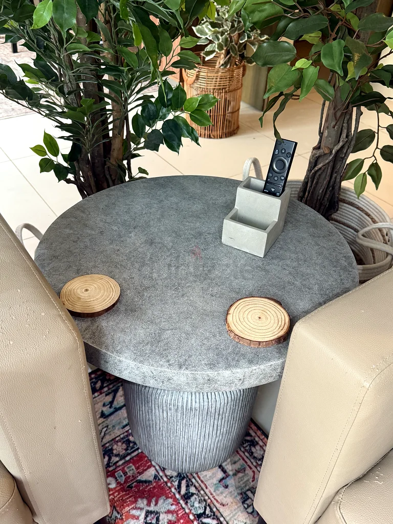 Round Coffee rock marble Table - Perfect for Your Living Space!63217825422210111