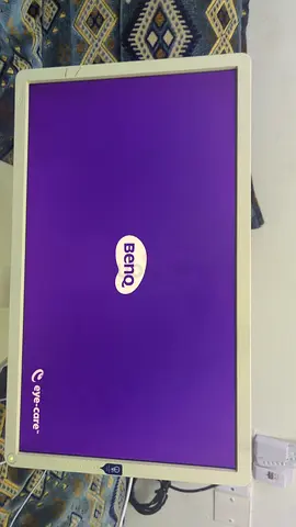 Stylish 20-inch LCD Monitor for Sale!