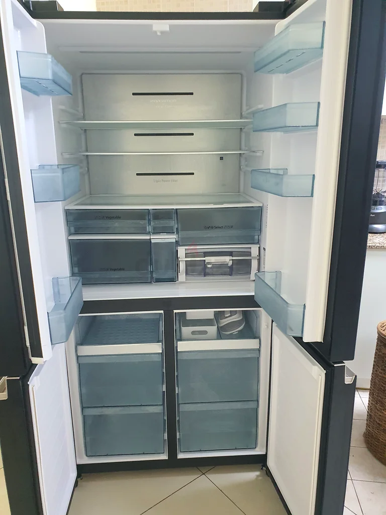 Hitachi 720L Gross French 4 Door Premium Refrigerator RWB720VUK0GBK63201170385282113
