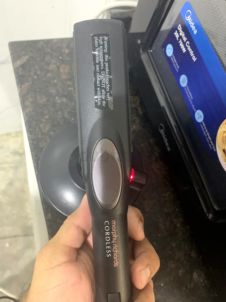 Cordless hair dryer morphy richards63197650660225112