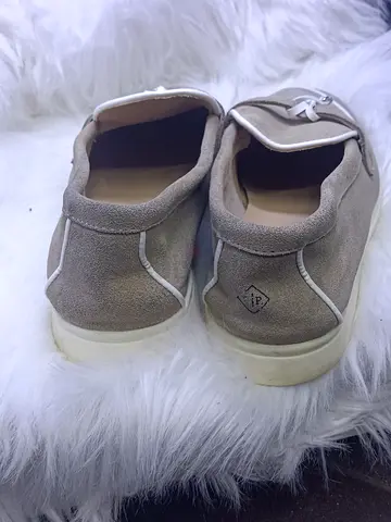 original Lora piano shoes size 39