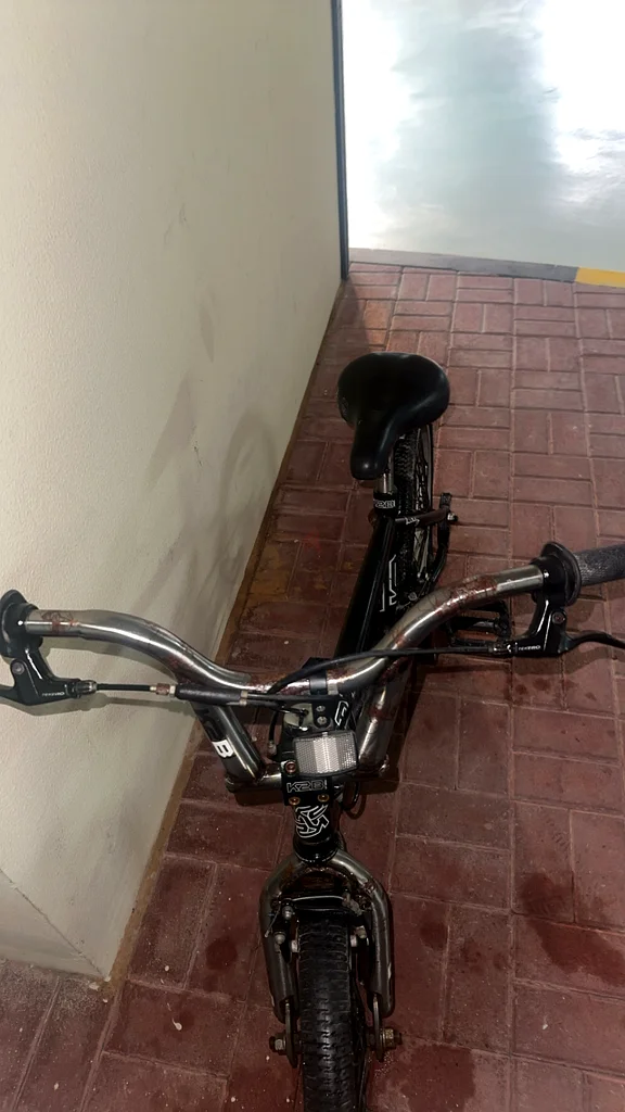 BMX Bike – BMC, Never Used, Great for Beginners or Tricks63200654371457113