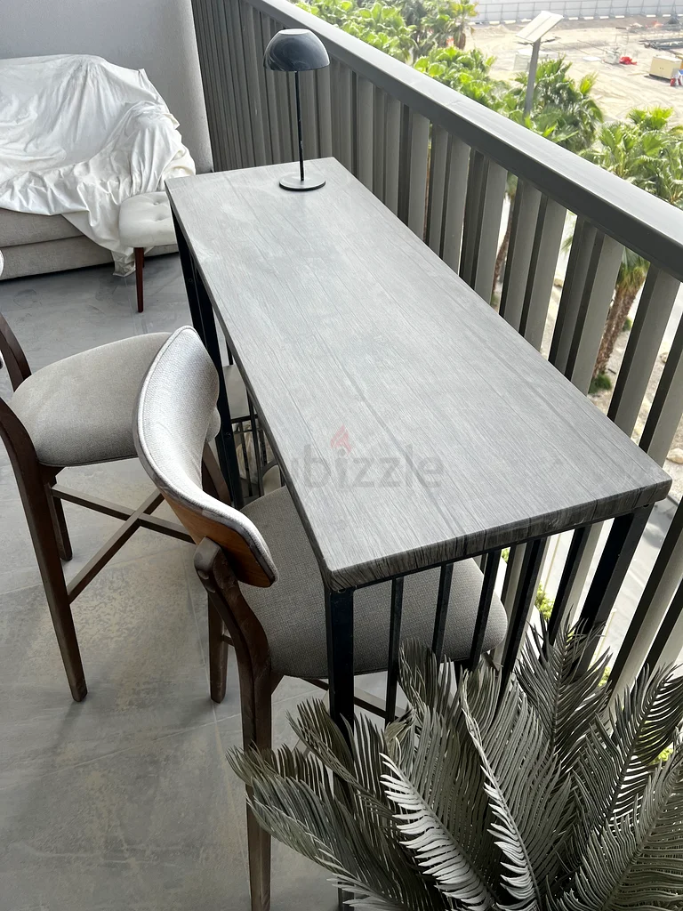 Stylish Outdoor Bar Table Set for Your Balcony!63209353112194111
