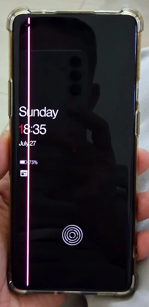 OnePlus 8 pro with green white single line on screen negotiable63215382932739111