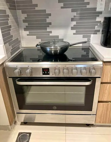 Hoover 5 Ceramic Hubs Electric Cooker 90cm