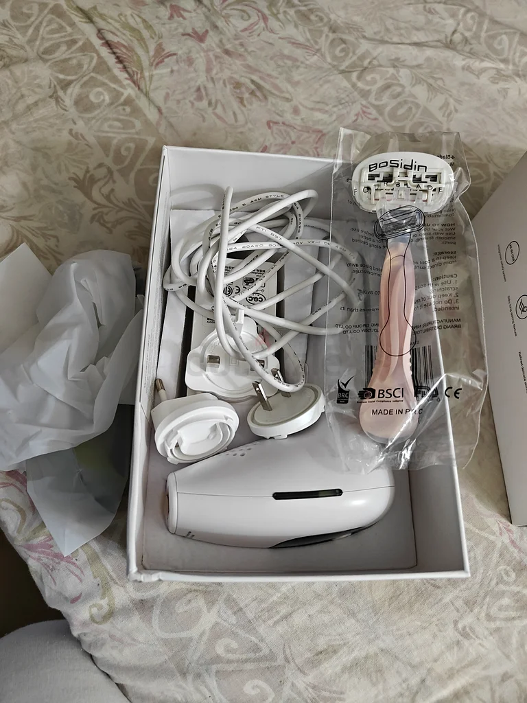 Hair removal device63197650193538112