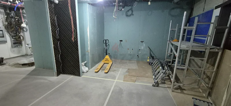 Service maintenance63216844601857113