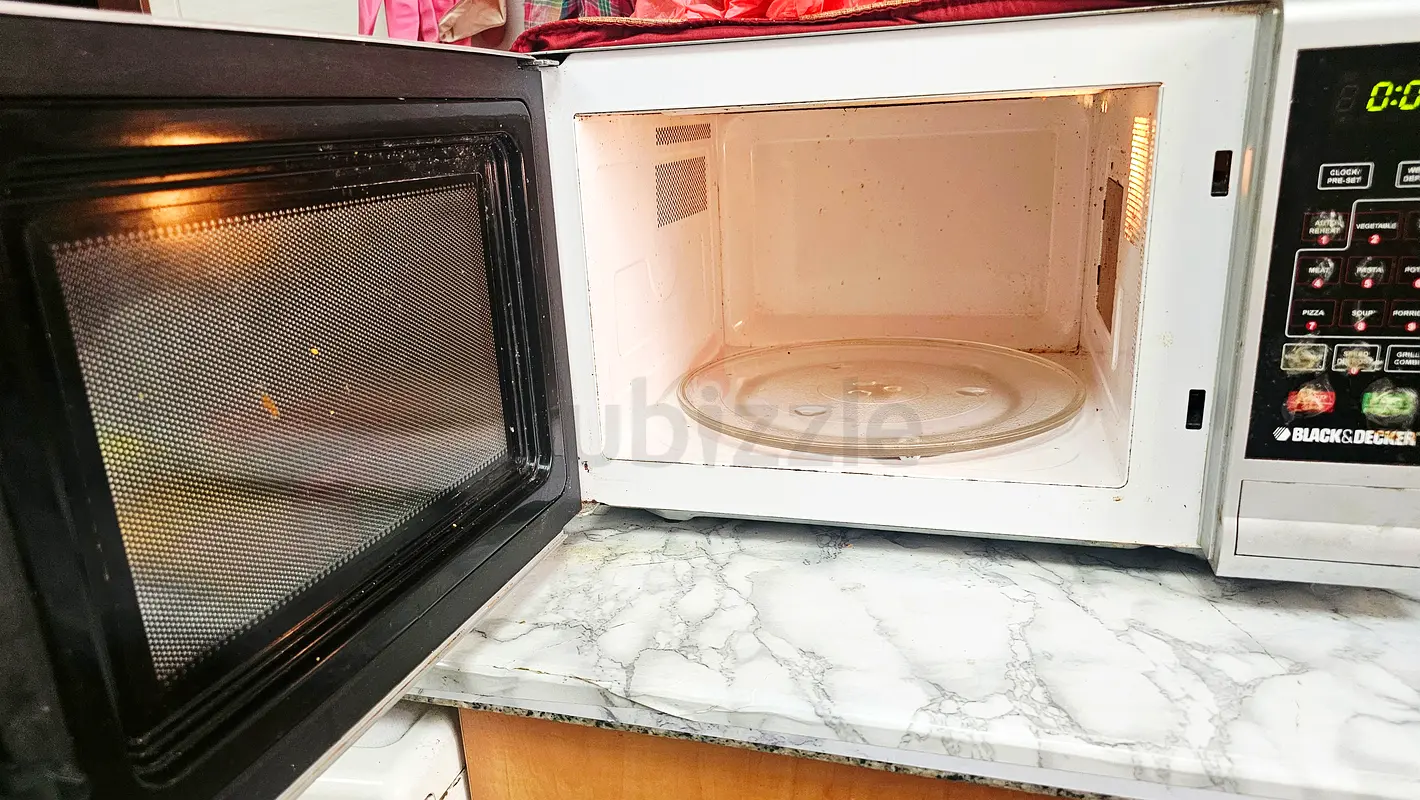Black  Decker microwave63199138588035111
