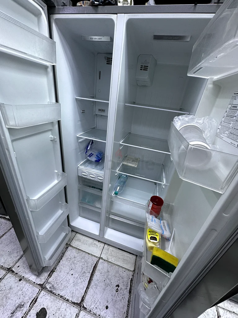 Panasonic side by side Refrigerator Excellent condition available for Sale63197144503042111