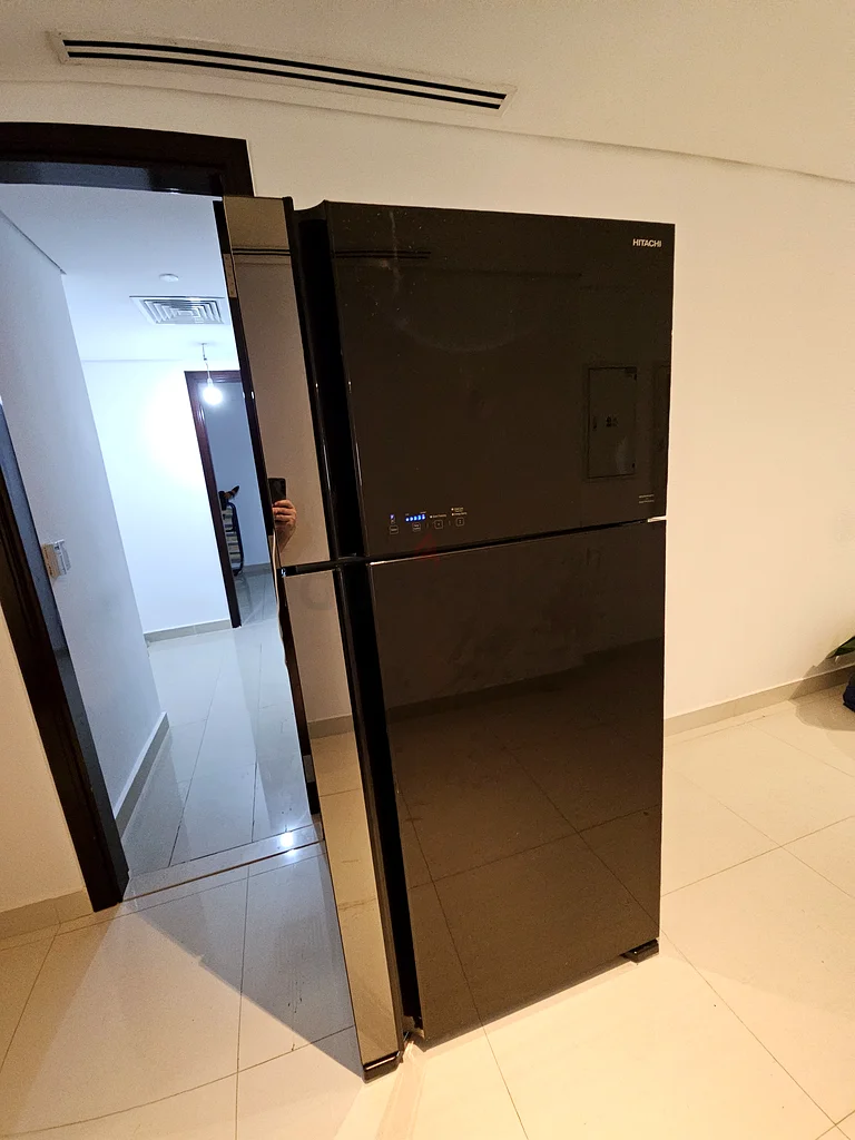 Fridge + freezer Hirachi63201170656258112
