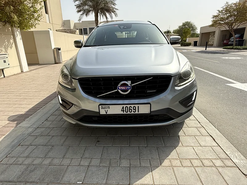 Volvo XC60 R design Full options, Full service history63221303114882111