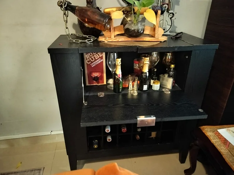 Stylish Black Bar Unit63209353079297111