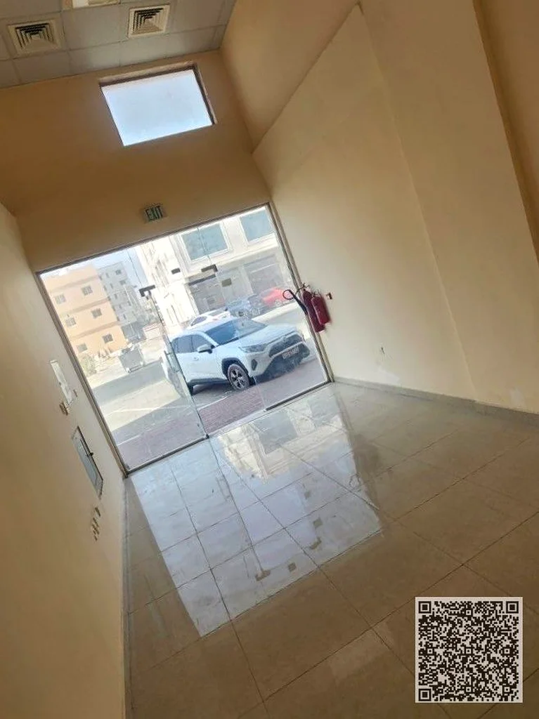 Prime commercial shop for annual rent in Al Jurf 363221328008706113