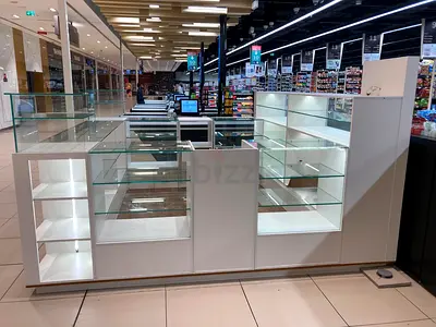 Luxury jewelry kiosk