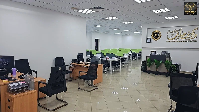 مكتب معتمد وجاهز في عجمان - 6000 درهم فقط63219812512897111