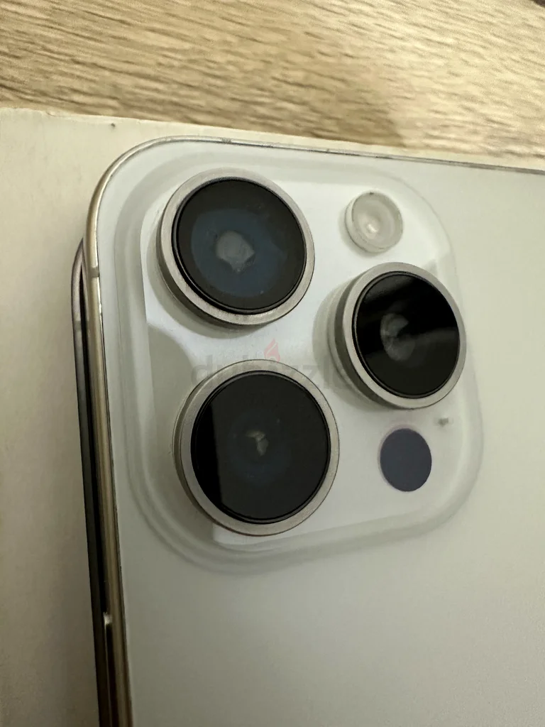 IPhone 15 pro max with 256gb storage and 89% battery health in excellent condition63212904766467113