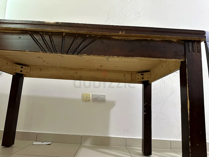 Elegant Wooden Dining Table with Chairs Set, strong table, selling as leaving the country.63211917687299111