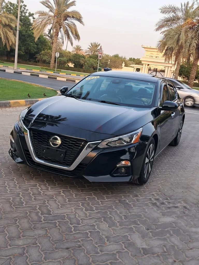 2020 Nissan Altima SL Black63227258284674112