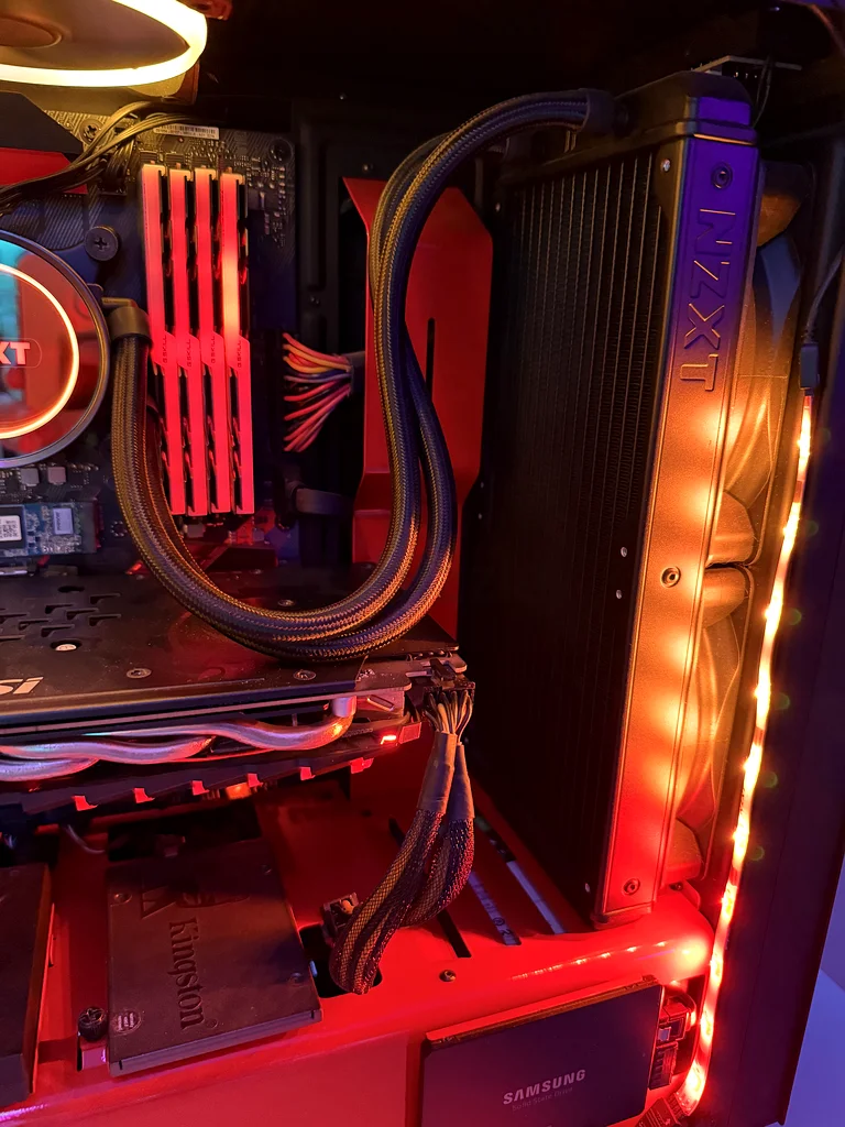 Gaming PC63199635382658112