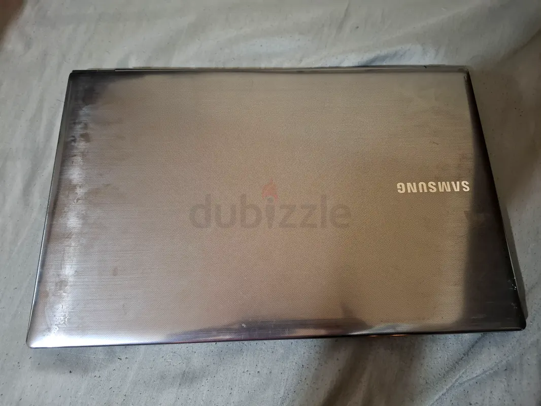 Samsumg Laptop63196149301123111
