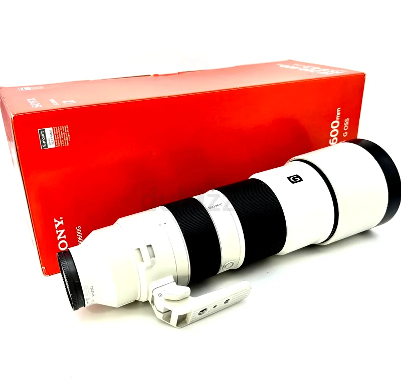 Sony FE 200-600mm f/5.6-6.3 G OSS Lens (Full-Frame E-Mount)63200656471043111