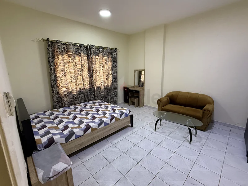 غرفة للزوجين أو للموظفين التنفيذيين63219319467138113