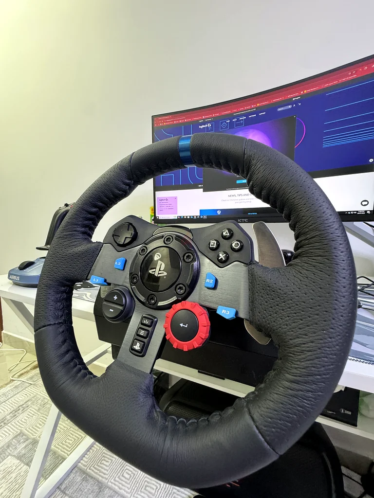 Logitech G29 perfect condition For PC-PS4-PS563206395379970114