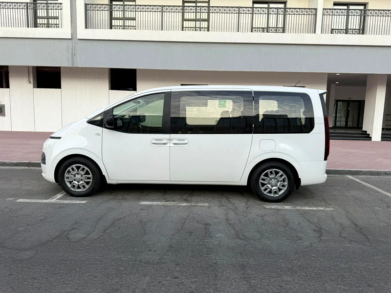 Hyundai Staria Premium 2022 Gcc Specs 8 Seater63406897978369112