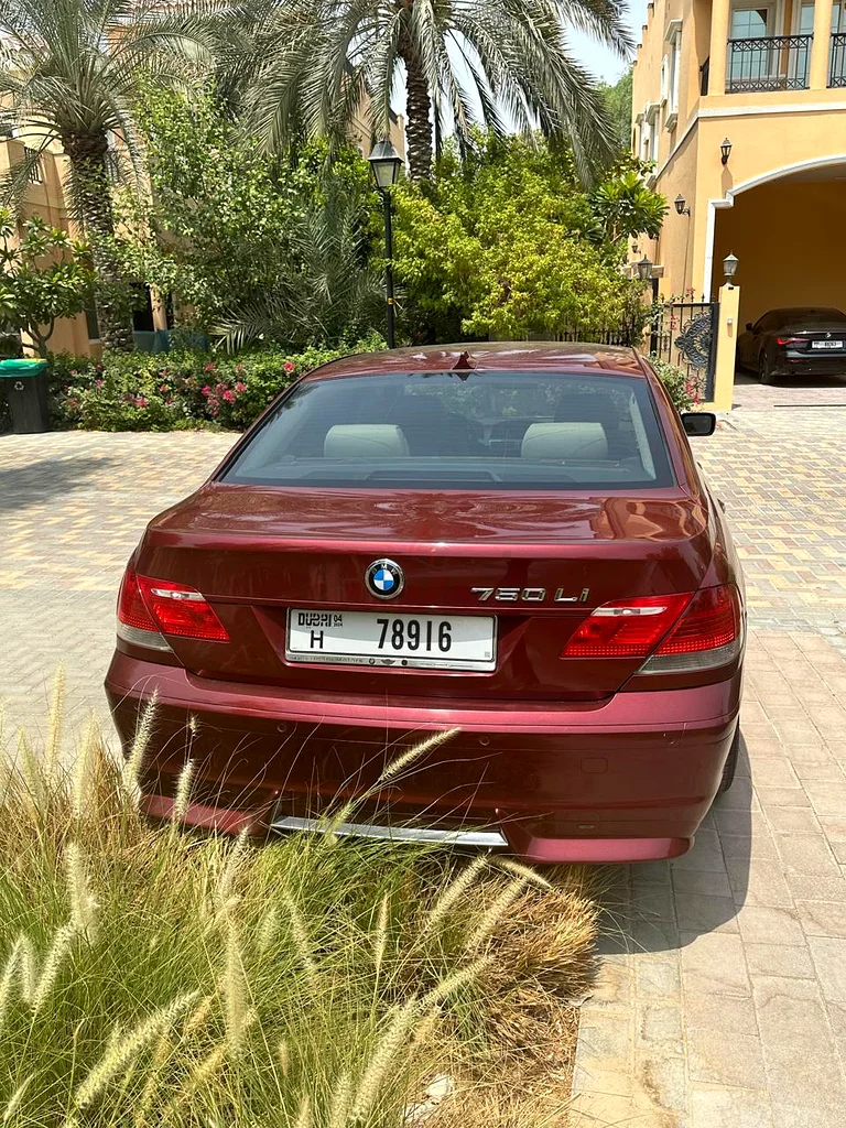BMW 7-Series 
750i Exclusive63410294632193112