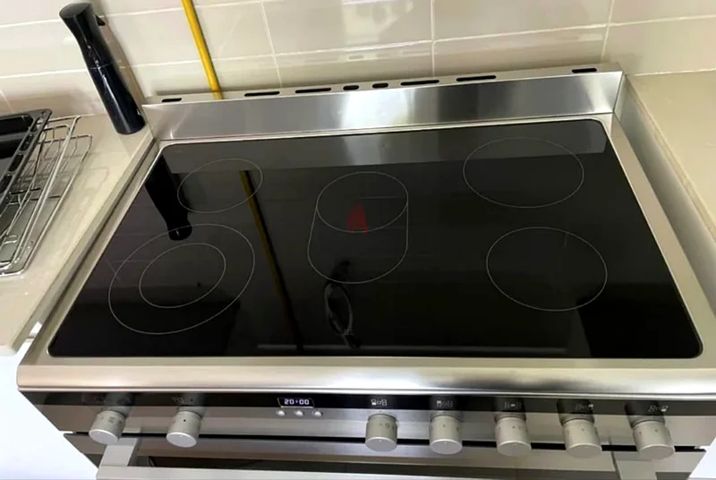 Siemens 5 Zones Electric Cooker Freestanding 90 CM63197144996867111