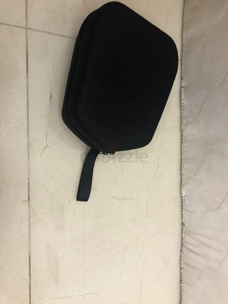 Vr quest 2 with many accessories! (Negotiable)63196146737537111