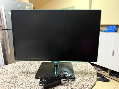 Samsung Monitor for Gaming and Home Use