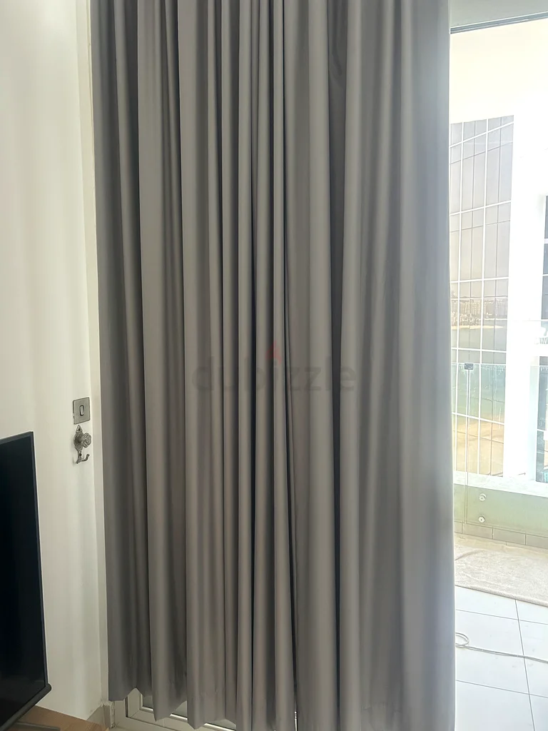 Grey curtains63211917008257111